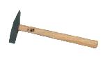 CHIPPING HAMMER WITH WOODEN HANDLE